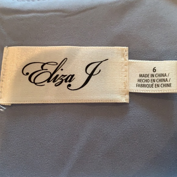 Eliza J Sleeveless Blue Fringe Dress - sz 6 - Picture 7 of 7